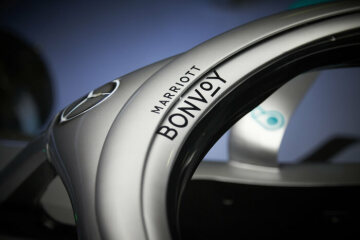 M186257 Marriott International Extends Marketing Partnership with Mercedes