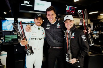 M166695 Lewis and Valtteri Contract Renewal