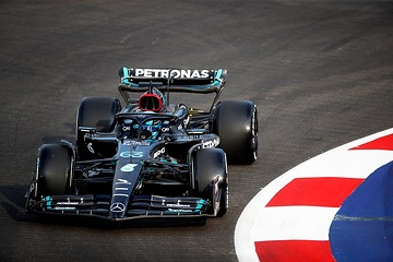 M392825 2023 Singapore Grand Prix - Friday