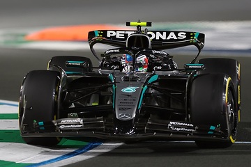 M498575 2025 Saudi Arabian Grand Prix - Friday