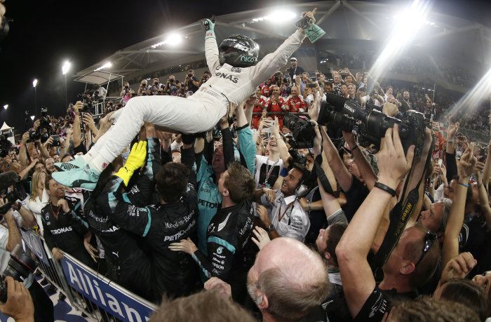 M52496 2016 Abu Dhabi Grand Prix, Sunday