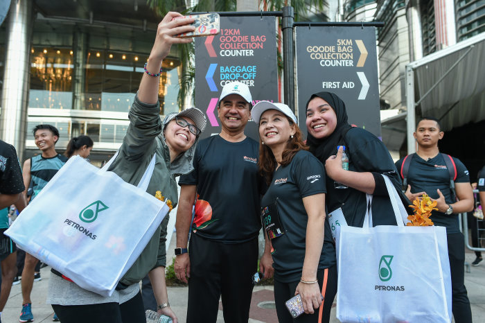 M172809 PETRONAS Orchid Run and Ride