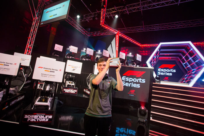 M180407 F1 Esports Series 2018