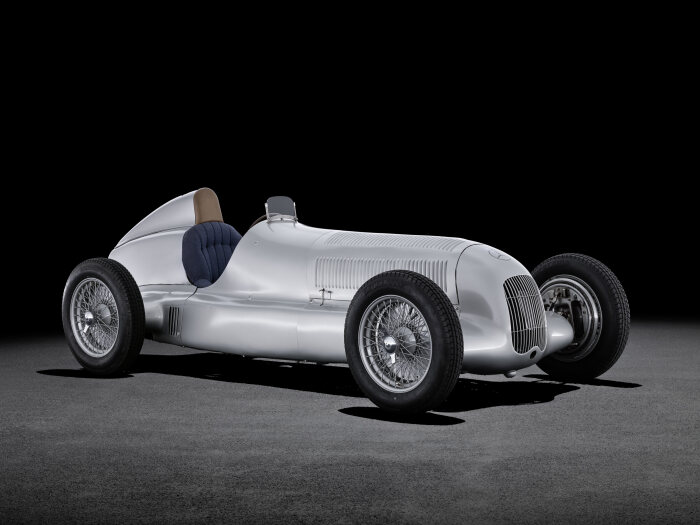 M204767 1934 Mercedes-Benz W 25