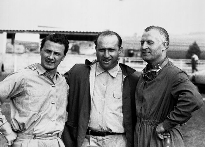 M204804 Herrmann, Fangio and Kling at the 1954 French Grand Prix