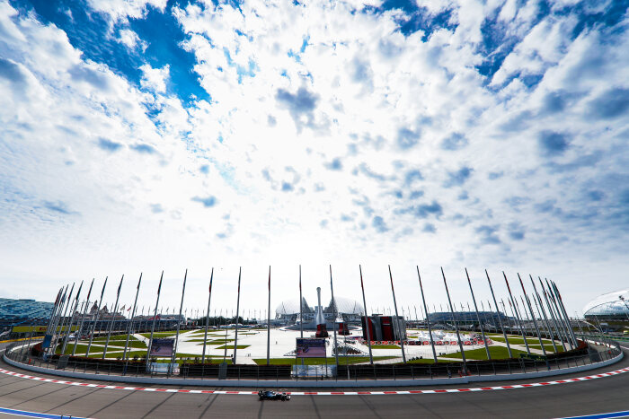 M213200 2019 Russian Grand Prix, Friday - LAT Images