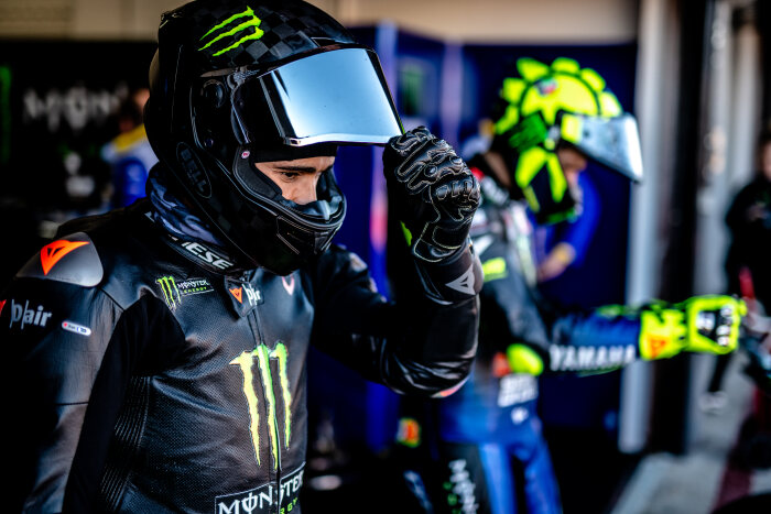 M224264 Lewis Hamilton and Valentino Rossi - Valencia #LH44VR46