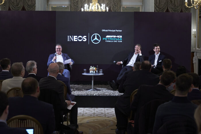 M226013 Mercedes-AMG Petronas Formula One Team Announces Principal Partnership with INEOS
