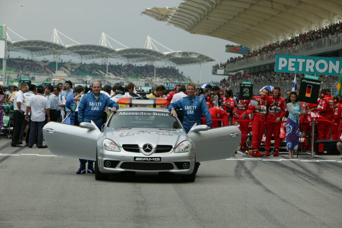 M230954 Safety Car 1996-2009