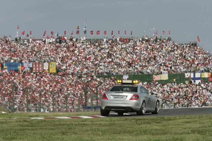 M230966 Safety Car 1996-2009