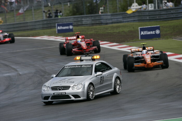 M231014 Safety Car 1996-2009