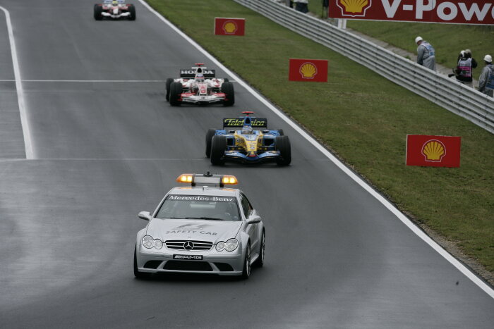 M231042 Safety Car 1996-2009