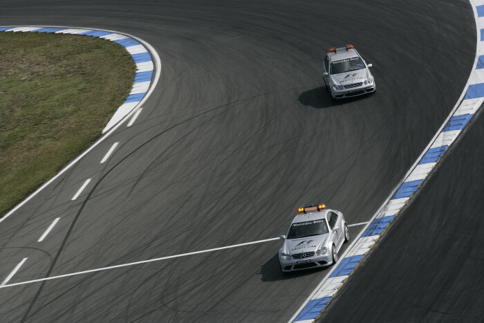M231043 Safety Car 1996-2009