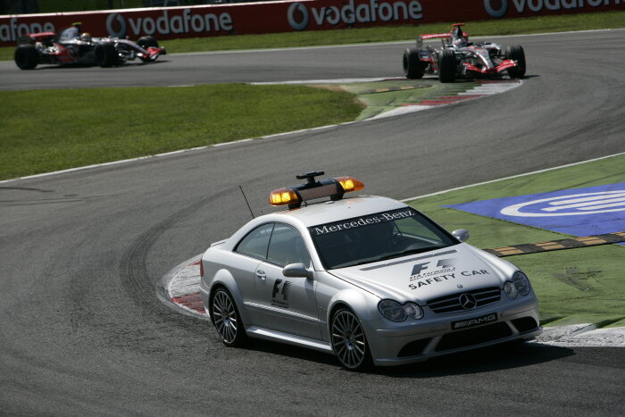 M231055 Safety Car 1996-2009