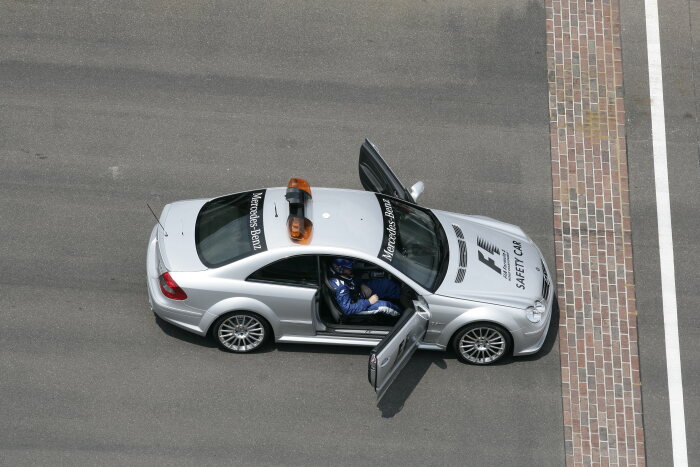 M231076 Safety Car 1996-2009