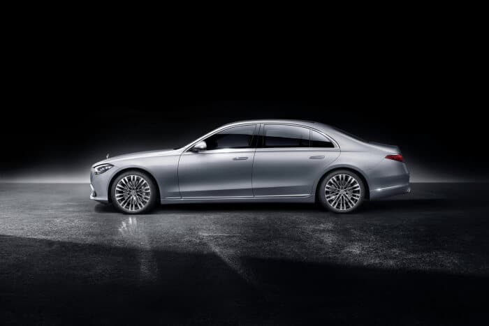 M241286 World Premiere of the new Mercedes-Benz S-Class