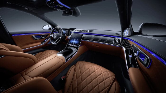 M241301 World Premiere of the new Mercedes-Benz S-Class