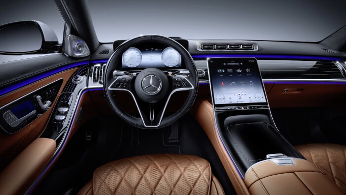 M241310 World Premiere of the new Mercedes-Benz S-Class