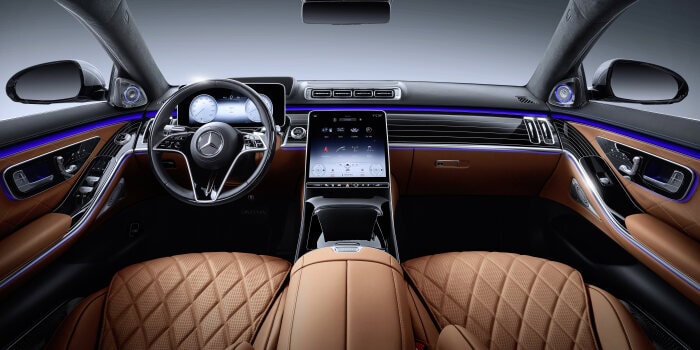 M241311 World Premiere of the new Mercedes-Benz S-Class