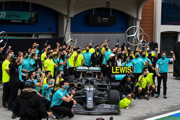 M252308 2020 Turkish Grand Prix, Sunday - LAT Images