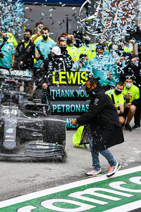 M252313 2020 Turkish Grand Prix, Sunday - LAT Images