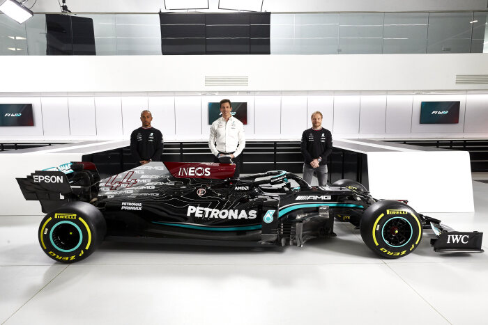 M256882 Mercedes-AMG F1 W12 E Performance Launch