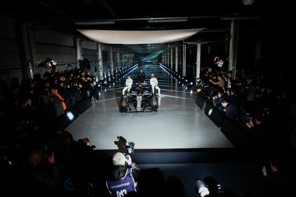 M147665 F1 W09 EQ Power+ Launch, Silverstone - Paul Ripke