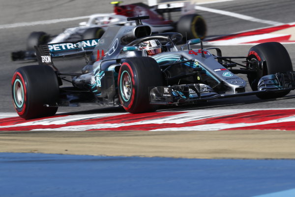M152646 2018 Bahrain Grand Prix, Saturday - Wolfgang Wilhelm
