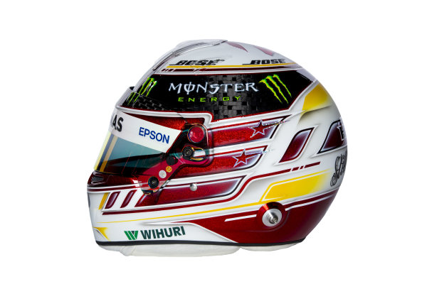 M148269 2018 Driver Helmets - Lewis Hamilton