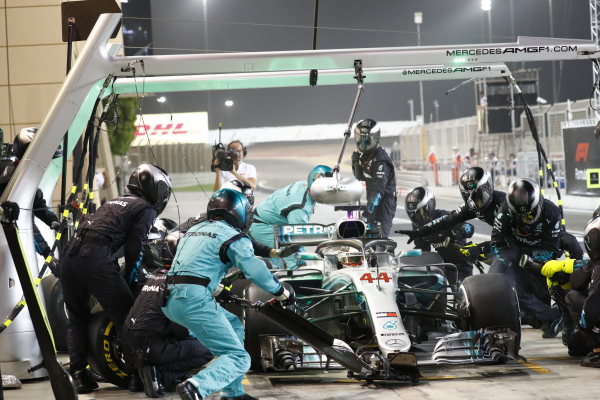 M152853 2018 Bahrain Grand Prix, Sunday - Wolfgang Wilhelm