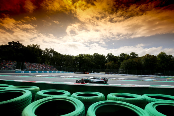 M170236 2018 Italian Grand Prix, Saturday - Wolfgang Wilhelm
