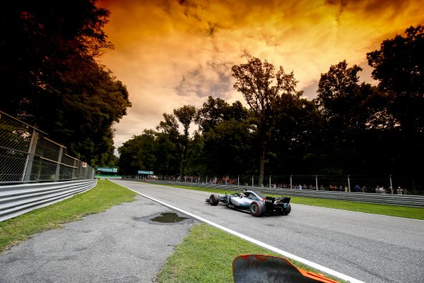 M170239 2018 Italian Grand Prix, Saturday - Wolfgang Wilhelm