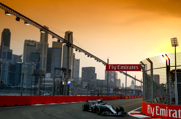 M171633 2018 Singapore Grand Prix, Saturday - Wolfgang Wilhelm