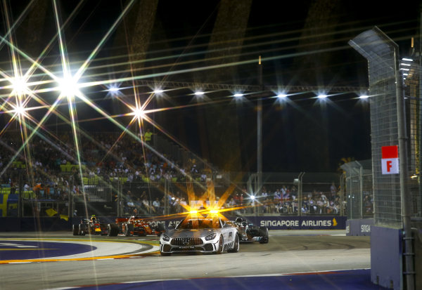 M172198 2018 Singapore Grand Prix, Sunday- Wolfgang Wilhelm