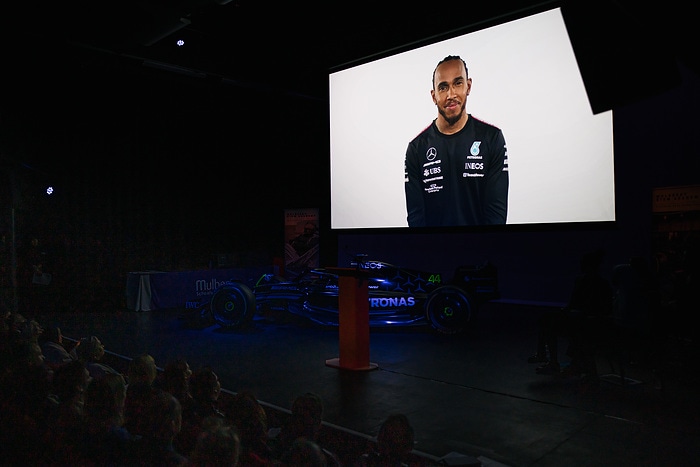 M357856 