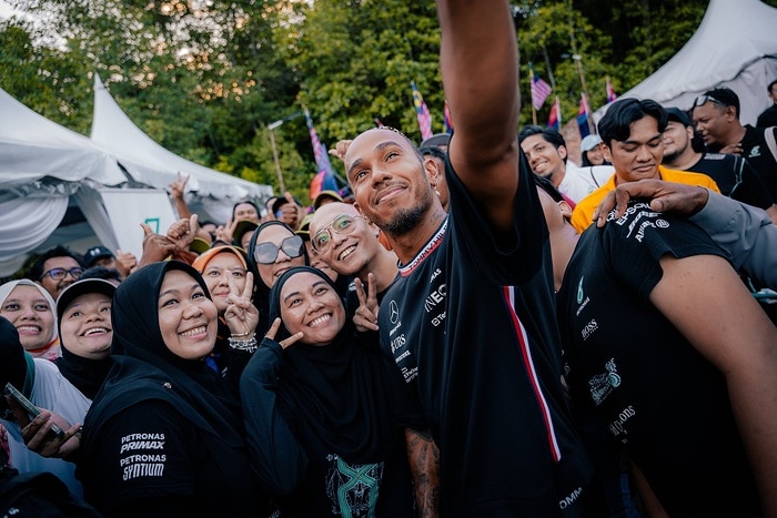 M392887 Lewis visits PETRONAS Mangrove Conservation Project in Malaysia