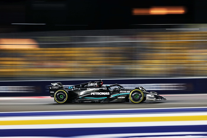 M393526 2023 Singapore Grand Prix, Friday - Steve Etherington
