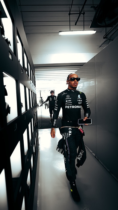 M393932 2023 Singapore Grand Prix, Saturday - Sebastian Kawka