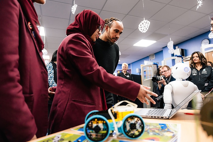 M410291 Lewis Hamilton celebrates STEM Academy success at the Mulberry Schools Trust