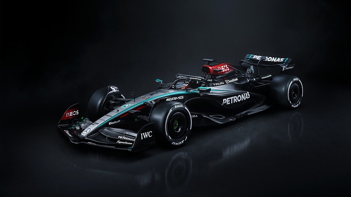 M411699 Mercedes-AMG F1 W15 E Performance Launch