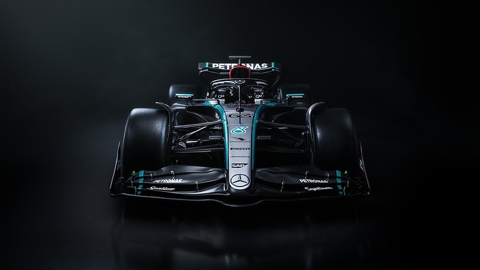 M411706 Mercedes-AMG F1 W15 E Performance Launch