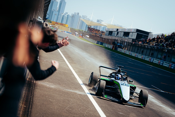 M492556 2025 Chinese Grand Prix, Sunday - Seb Kawka