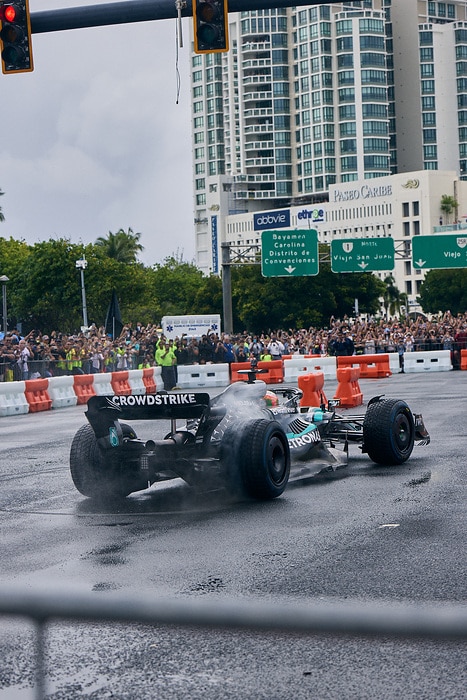 M528524 adidas x Mercedes-AMG PETRONAS F1 Team x Bad Bunny - Puerto Rico Demo Run