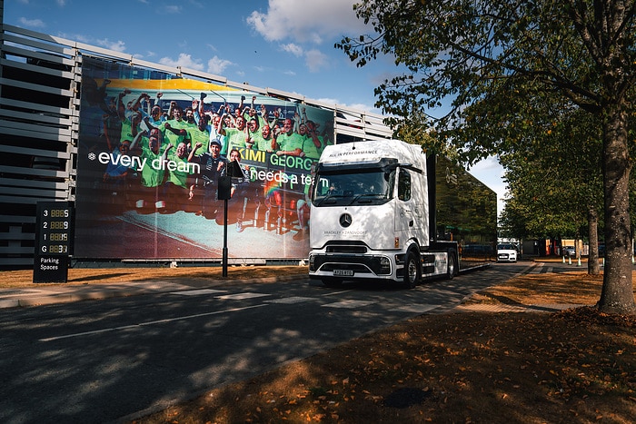 M530421 Mercedes-AMG PETRONAS F1 Team uses Electric Power to transport W16 Cars to 2025 Dutch Grand Prix