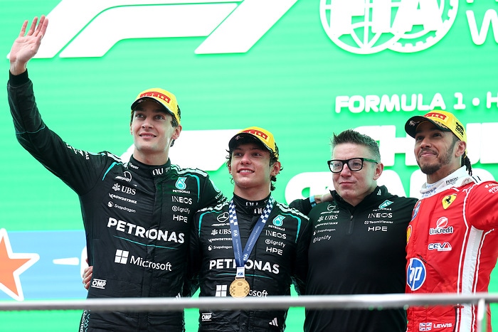 M586933 F1 Grand Prix Of China