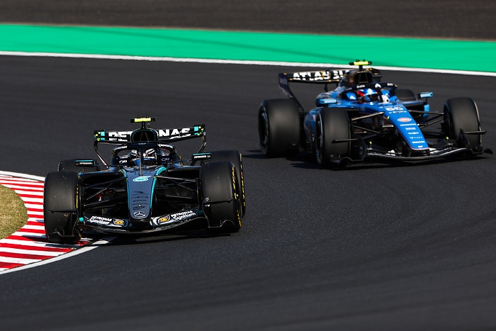 M589286 F1 Grand Prix Of Japan - Practice